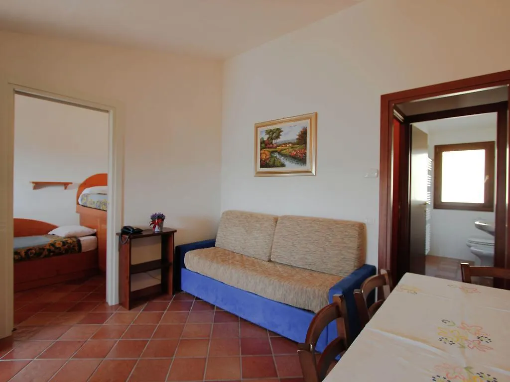 Comfortable Home With Terrace, Located In Nature Salecchio