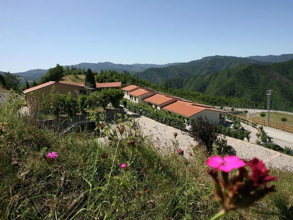 Comfortable Home With Terrace, Located In Nature 0*, Salecchio