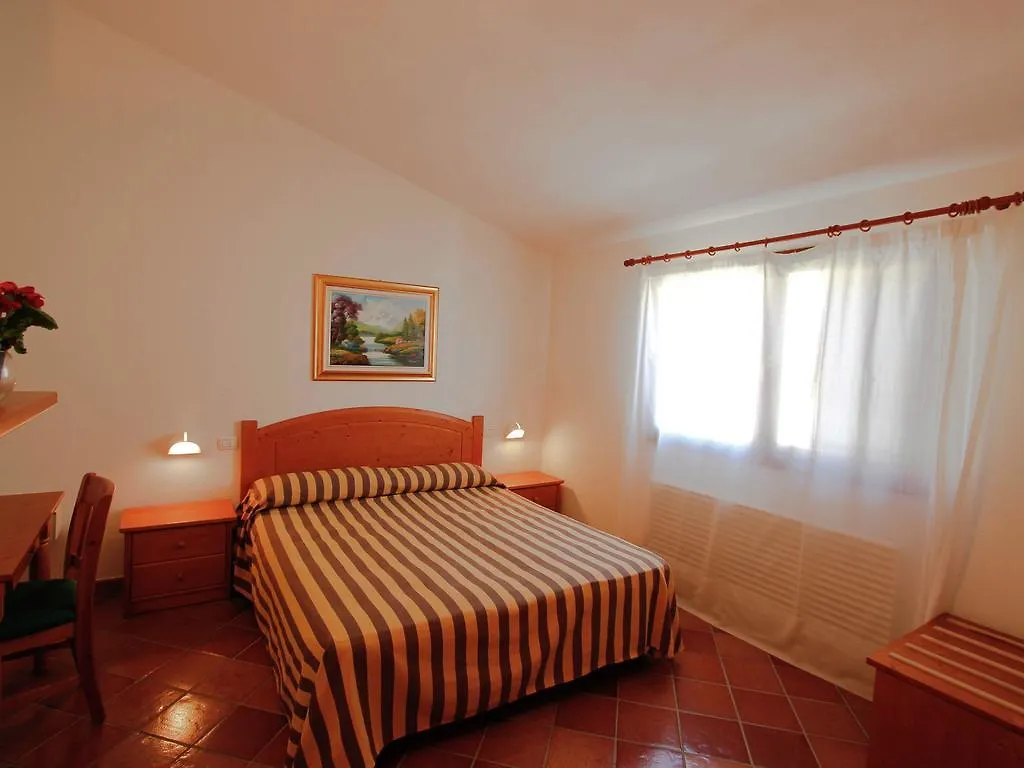 Comfortable Home With Terrace, Located In Nature Holiday home