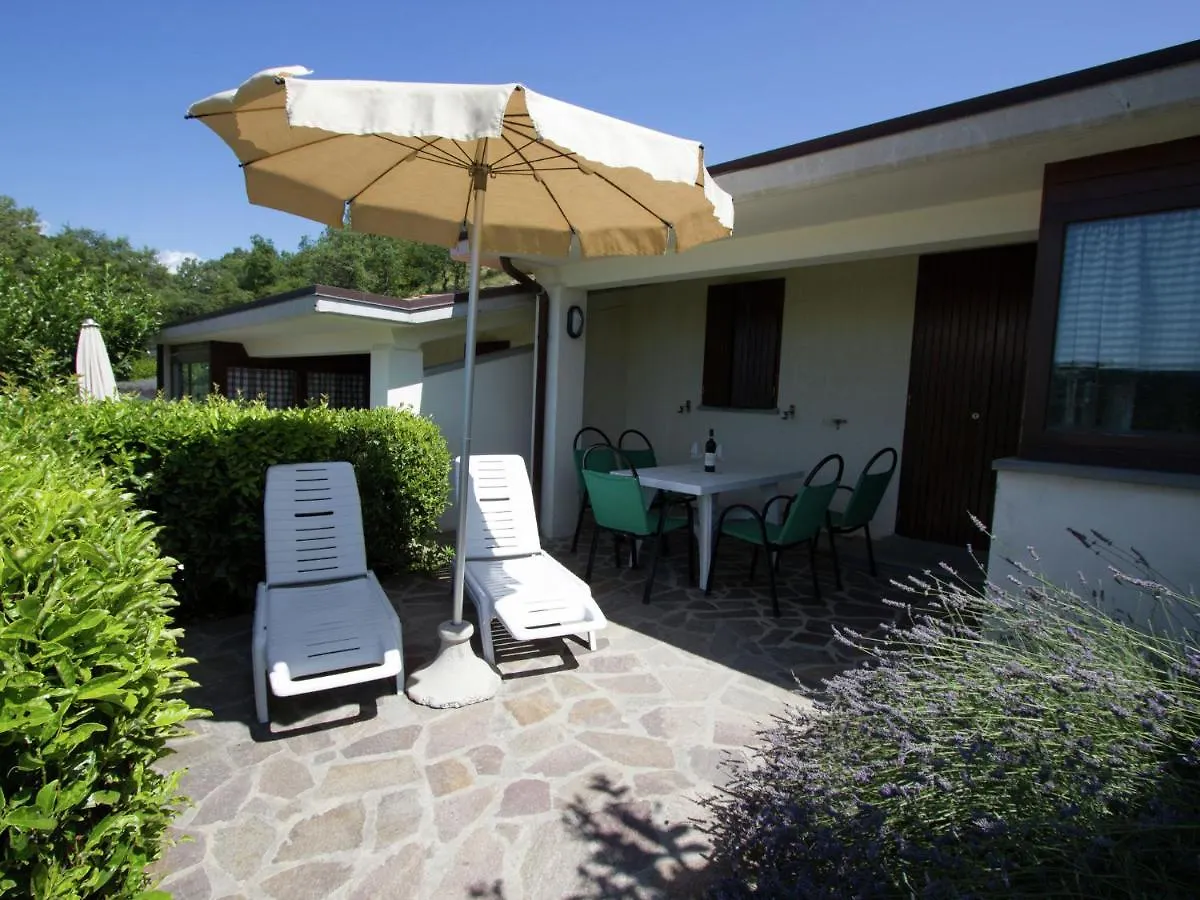 Comfortable Home With Terrace, Located In Nature Italy